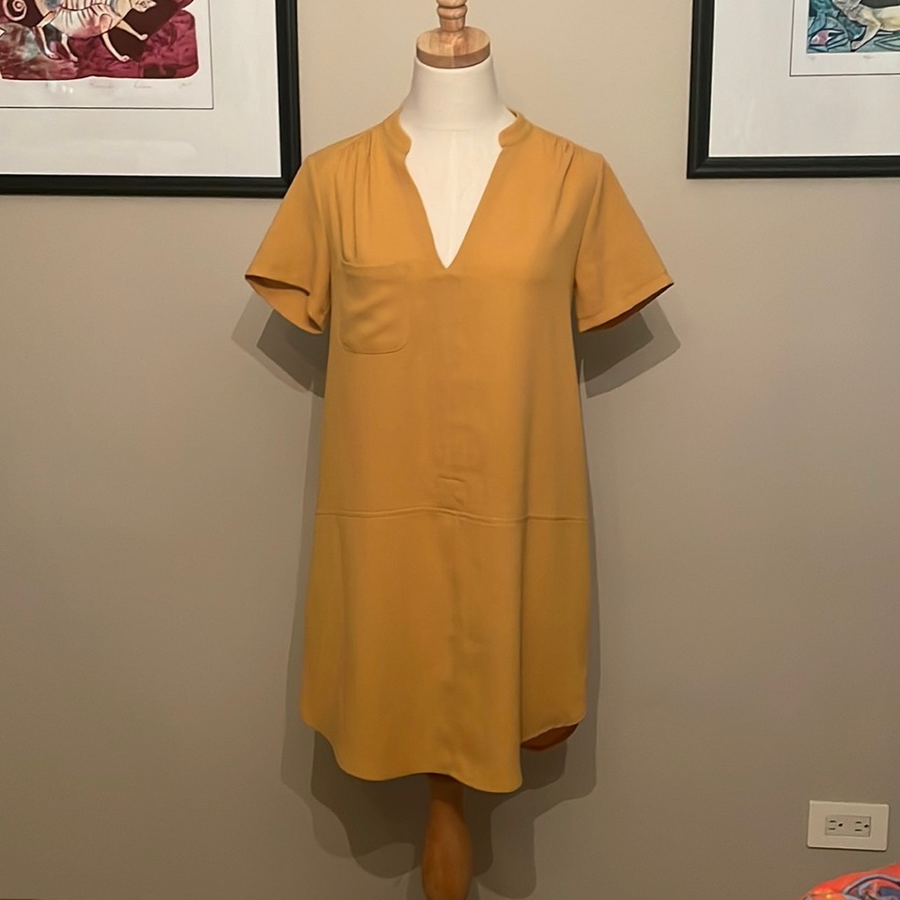 Stylish Lush XS dress in mustard yellow!